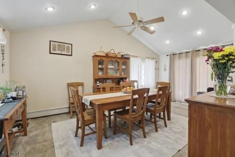 92 Silver Lake Avenue Edison NJ 08817