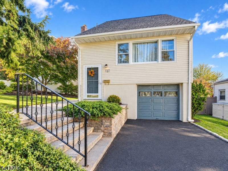 23 Nassau Road Verona NJ 07044