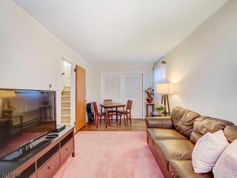 23 Nassau Road Verona NJ 07044