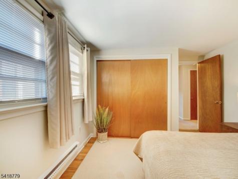 23 Nassau Road Verona NJ 07044