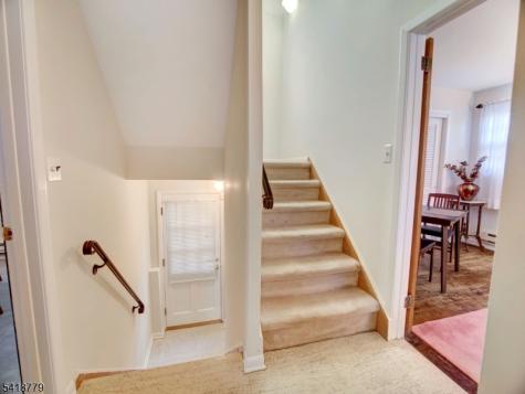 23 Nassau Road Verona NJ 07044
