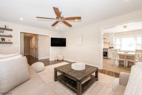 15 Green Meadows Road Fairfield NJ 07004