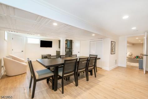15 Green Meadows Road Fairfield NJ 07004