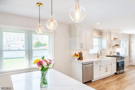 15 Green Meadows Road Fairfield NJ 07004