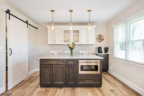15 Green Meadows Road Fairfield NJ 07004