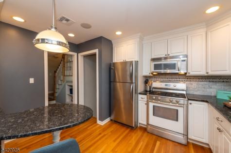 32 Yale Street Maplewood NJ 07040