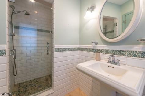 32 Yale Street Maplewood NJ 07040