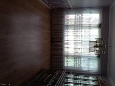 11 Willow Lane Holland NJ 08848
