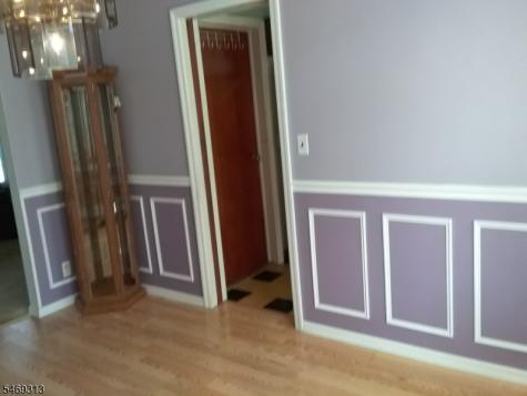 11 Willow Lane Holland NJ 08848