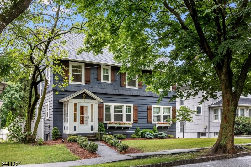 19 Forest Avenue Verona NJ 07044