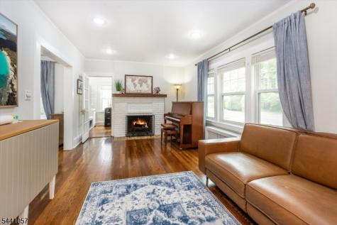 19 Forest Avenue Verona NJ 07044