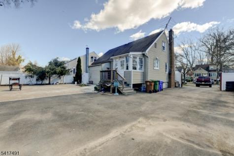 539 Monmouth Avenue Linden NJ 07036
