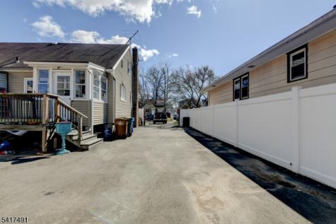 539 Monmouth Avenue Linden NJ 07036