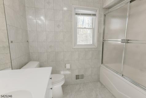 63 Independence Drive East Brunswick NJ 08816