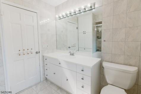 63 Independence Drive East Brunswick NJ 08816