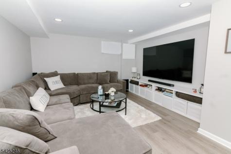 63 Independence Drive East Brunswick NJ 08816