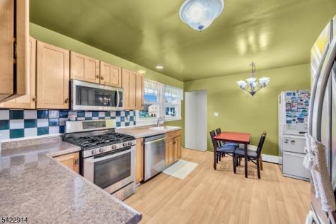 33 Mary Ellen Drive Edison NJ 08820