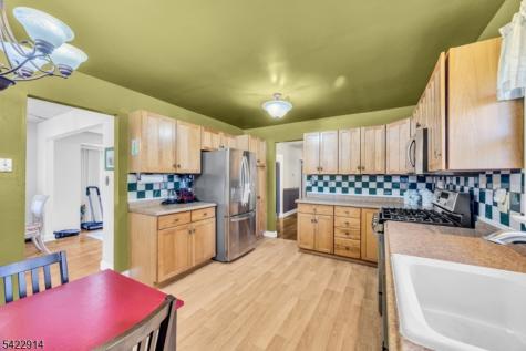 33 Mary Ellen Drive Edison NJ 08820