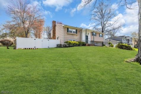 33 Mary Ellen Drive Edison NJ 08820