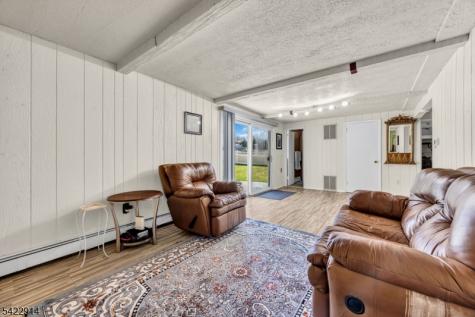 33 Mary Ellen Drive Edison NJ 08820