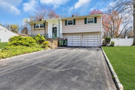 33 Mary Ellen Drive Edison NJ 08820