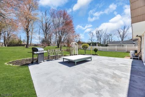 33 Mary Ellen Drive Edison NJ 08820
