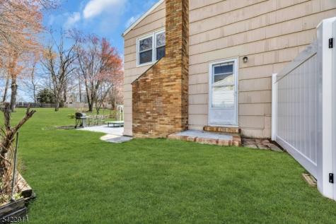 33 Mary Ellen Drive Edison NJ 08820