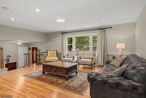 9 Lexington Road Bernards NJ 07920