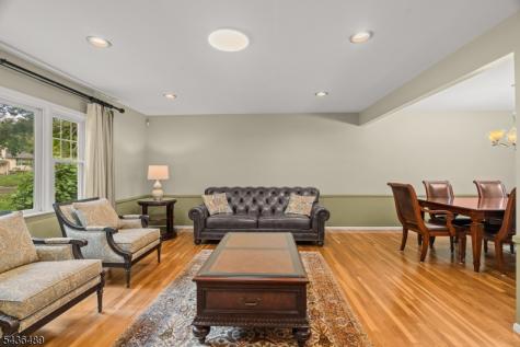 9 Lexington Road Bernards NJ 07920