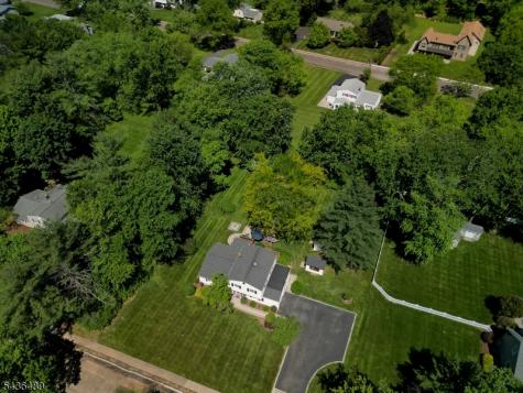 9 Lexington Road Bernards NJ 07920