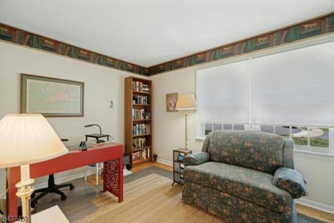 4 Ashley Court Morris NJ 07960