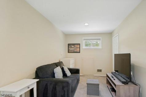 4 Ashley Court Morris NJ 07960