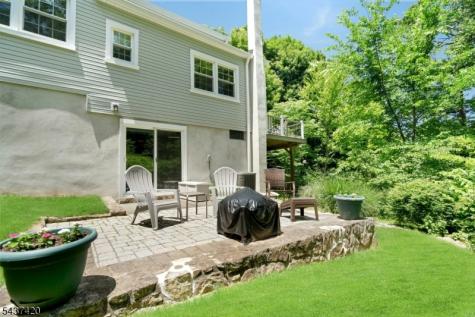 4 Ashley Court Morris NJ 07960