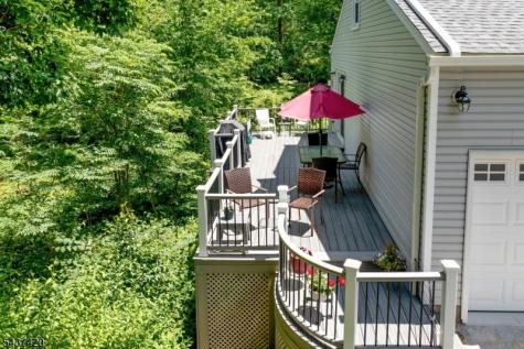 4 Ashley Court Morris NJ 07960