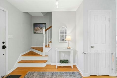 4 Ashley Court Morris NJ 07960
