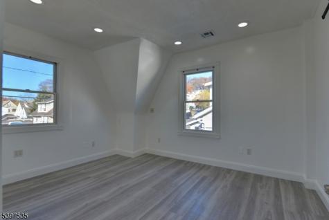 118 N 14th Street Prospect Park NJ 07508