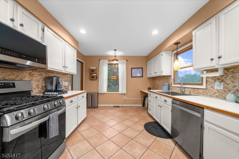 77 Washburn Avenue Washington NJ 07882