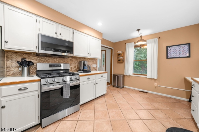 77 Washburn Avenue Washington NJ 07882