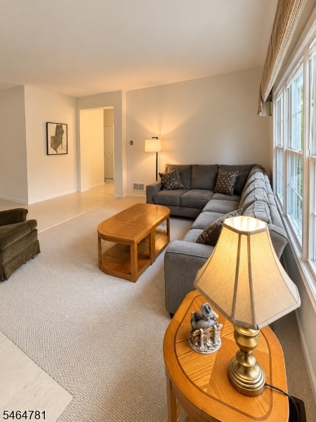 31 Falcon Way Washington NJ 07882