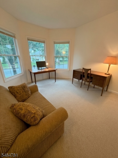 31 Falcon Way Washington NJ 07882