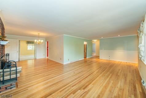 51 Pleasant Hill Road Roxbury NJ 07876
