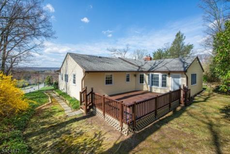51 Pleasant Hill Road Roxbury NJ 07876