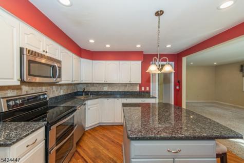 51 Pleasant Hill Road Roxbury NJ 07876