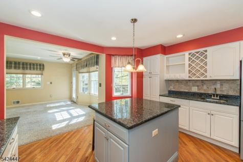 51 Pleasant Hill Road Roxbury NJ 07876