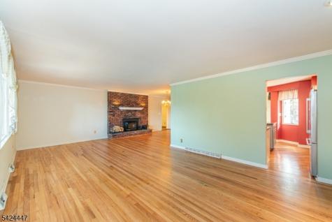 51 Pleasant Hill Road Roxbury NJ 07876