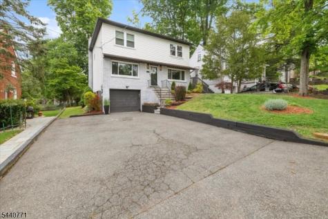 11 Nottingham Road West Orange NJ 07052