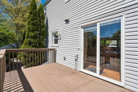 451 Pine Avenue Garwood NJ 07027