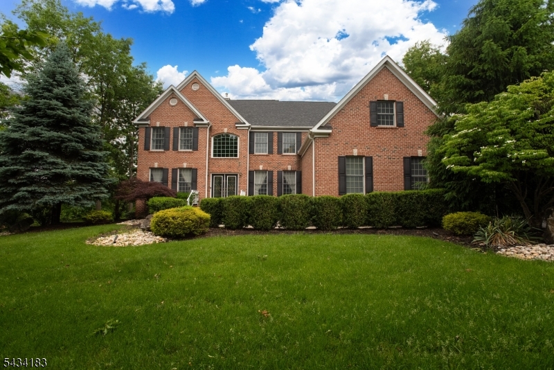 4 Windy Hill Road Green Brook NJ 08812