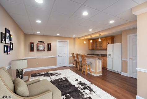 4 Windy Hill Road Green Brook NJ 08812