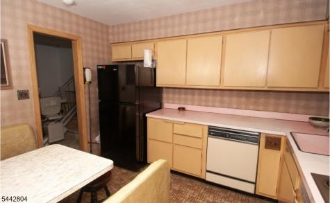 1 Country Club Lane Elizabeth NJ 07208